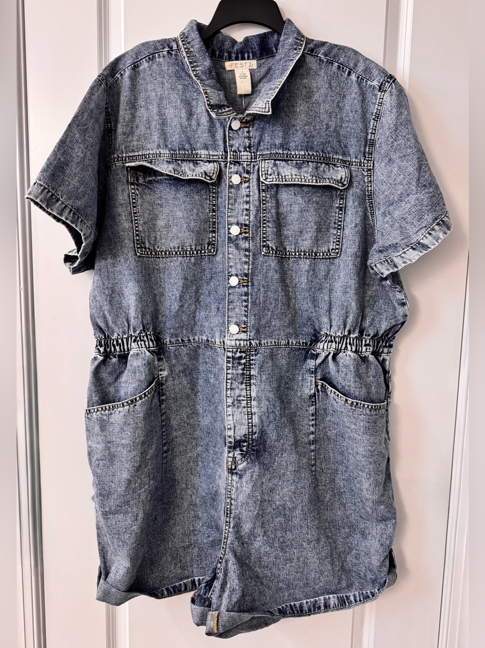 #x161 - Torrid Festi Denim Short Boiler Suit Romper Medium Mineral Wash Blue